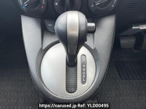 Used 2010 AT mazda demio DE3FS Image[26]