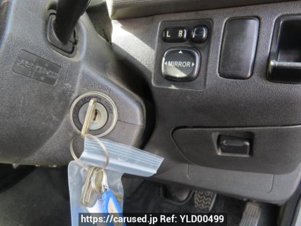 Used 2006 AT toyota regiusace-van KDH200V Image[29]