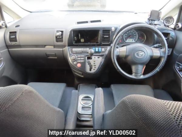 Used 2003 AT toyota wish ZNE10G Image[17]