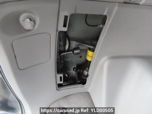 Used 2003 AT toyota hilux-surf RZN215W Image[40]