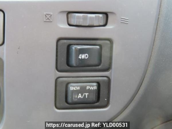 Used 2004 AT nissan caravan-bus DWMGE25 Image[31]