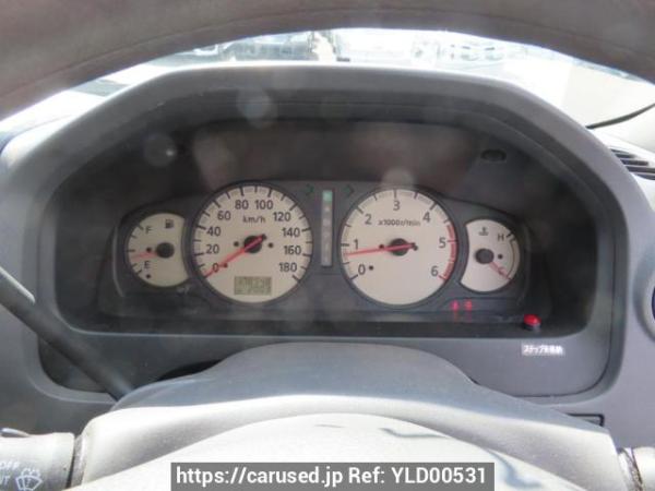 Used 2004 AT nissan caravan-bus DWMGE25 Image[32]