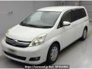 Toyota Isis ZGM10G