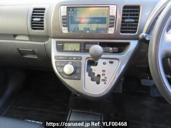 Used 2006 AT toyota wish ZNE10G Image[19]