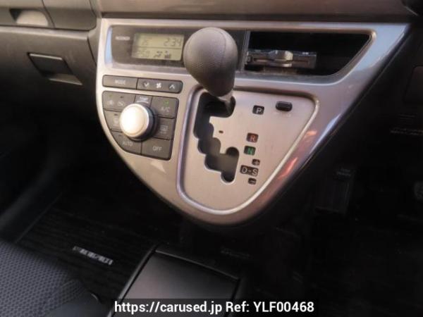 Used 2006 AT toyota wish ZNE10G Image[22]