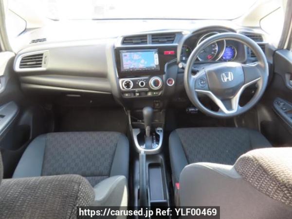 Used 2013 AT honda fit GK3 Image[16]