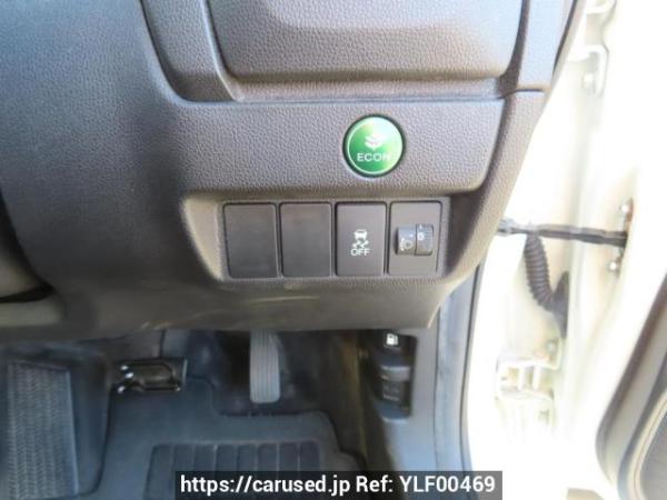 Used 2013 AT honda fit GK3 Image[27]