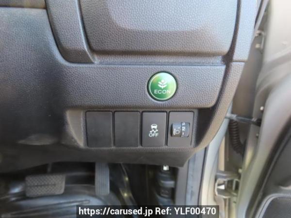 Used 2013 AT honda fit GK3 Image[26]