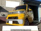 Toyota Pixis Mega LA700A