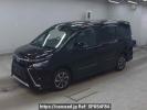 Toyota Voxy ZRR85W