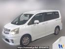 Toyota Noah ZRR70W