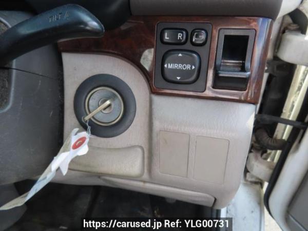 Used 2000 AT toyota hiace-regius RCH41W Image[30]