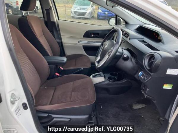 Used 2012 AT toyota aqua NHP10 Image[9]