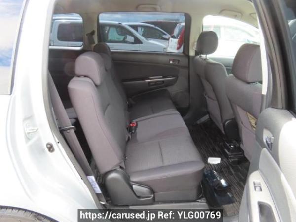 Used 2003 AT toyota wish ZNE10G Image[16]