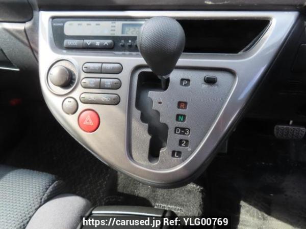 Used 2003 AT toyota wish ZNE10G Image[24]