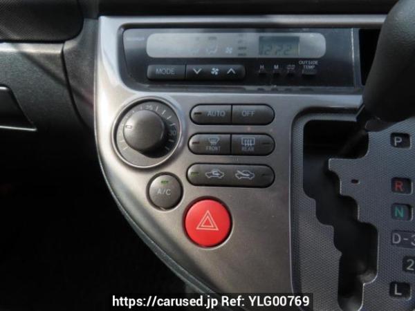 Used 2003 AT toyota wish ZNE10G Image[25]