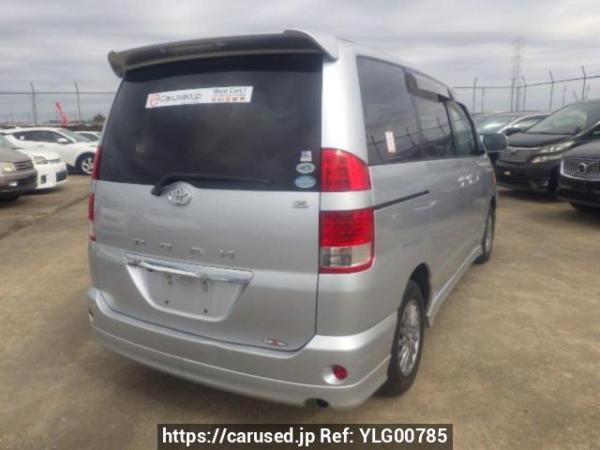 Used 2005 AT toyota noah AZR60G Image[6]