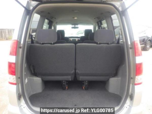 Used 2005 AT toyota noah AZR60G Image[8]