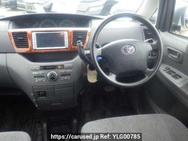 Used 2005 AT toyota noah AZR60G Image[19]