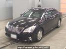 Toyota Crown GRS200