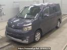 Toyota Voxy ZRR75W
