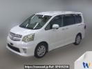 Toyota Noah ZRR70W