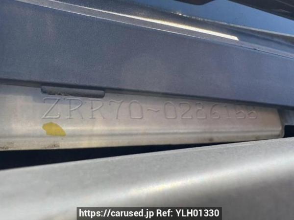 Used 2010 AT toyota voxy ZRR70G Image[11]