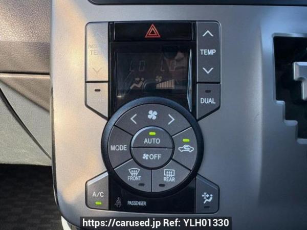 Used 2010 AT toyota voxy ZRR70G Image[25]