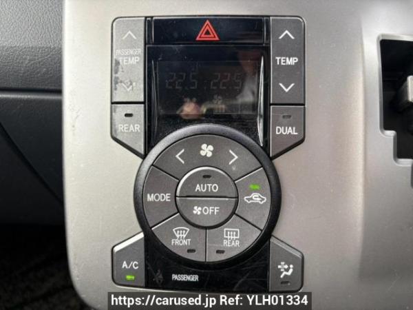 Used 2008 AT toyota voxy ZRR70G Image[25]