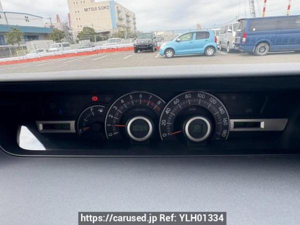 Used 2008 AT toyota voxy ZRR70G Image[26]