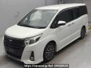 Toyota Noah ZRR80W