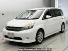 Toyota Isis ZGM11W
