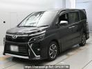 Toyota Voxy ZRR80W