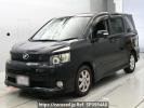 Toyota Voxy ZRR70W