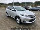 Toyota Harrier ZSU60W