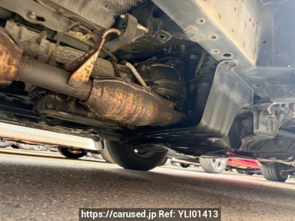 Used 2004 AT toyota hiace-wagon TRH214W Image[20]