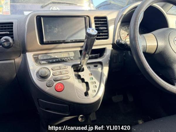 Used 2005 AT toyota wish ZNE10G Image[9]