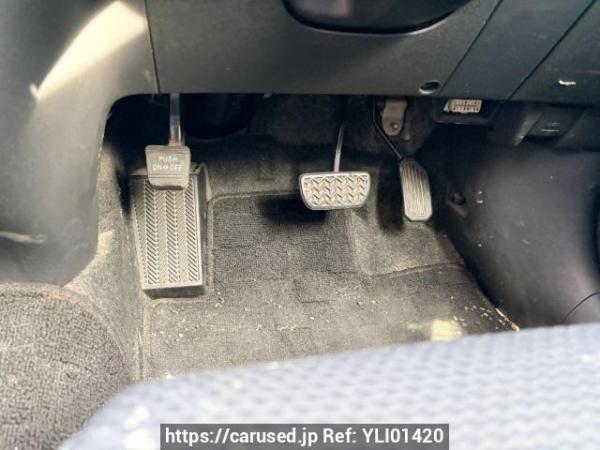 Used 2005 AT toyota wish ZNE10G Image[10]