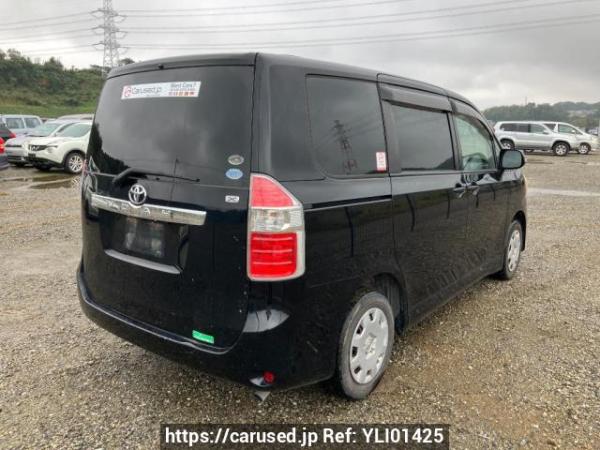 Used 2009 AT toyota noah ZRR70G Image[5]
