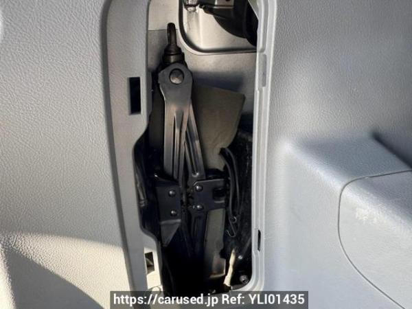 Used 2006 AT toyota noah AZR60G Image[47]