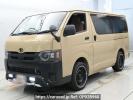 Toyota Regiusace Van TRH200V