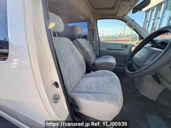 Used 1998 AT toyota regius-wagon RCH41W Image[12]