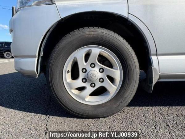 Used 1998 AT toyota regius-wagon RCH41W Image[32]