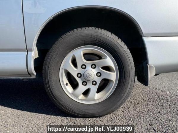 Used 1998 AT toyota regius-wagon RCH41W Image[35]