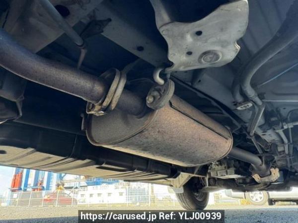 Used 1998 AT toyota regius-wagon RCH41W Image[41]