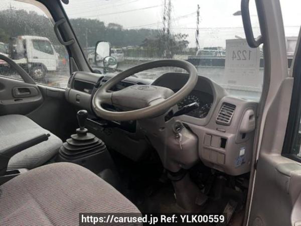 Used 2004 MT toyota dyna-truck TRY230 Image[9]