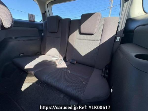 Used 2003 AT toyota wish ZNE10G Image[16]
