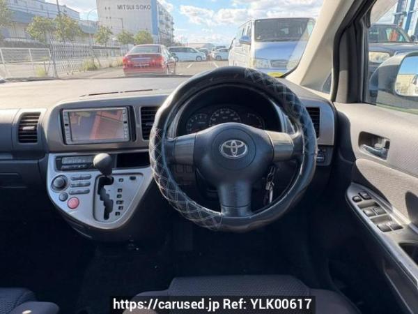 Used 2003 AT toyota wish ZNE10G Image[21]