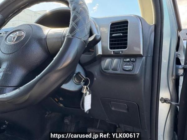 Used 2003 AT toyota wish ZNE10G Image[28]