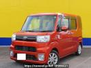 Toyota Pixis Mega LA700A